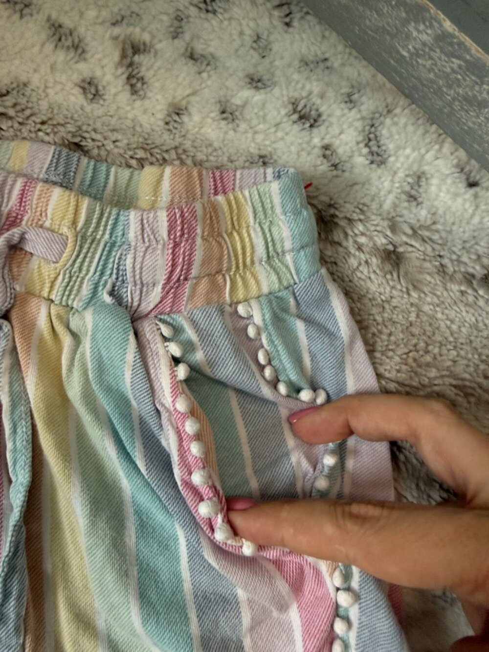 Rumi + Ryder rainbow stripes shorts girls small pastel girlhoodcore summer - Picture 3 of 8